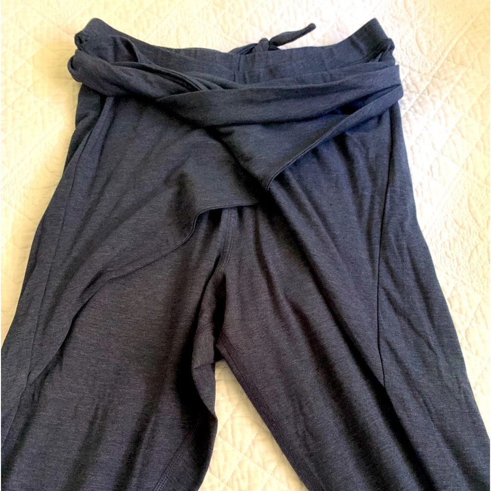 Lulu lemon Harem wrap pants